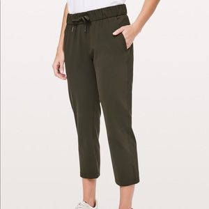 Lululemon Cropped On the Fly Pant Olive Green